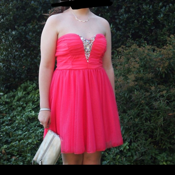 Dresses & Skirts - Pink homecoming dress Dresses & Skirts - Pink homecoming dress